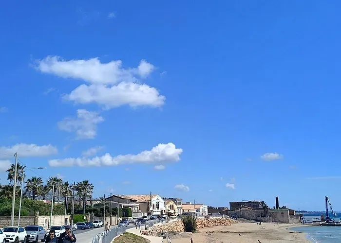 Krizia Mare Lejlighed Avola